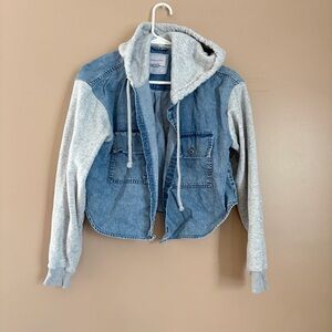 American Eagle Outfitters Blue and Gray Jacket